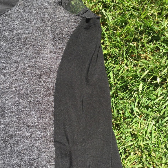 Asymmetrical tank top…. - Picture 9 of 10